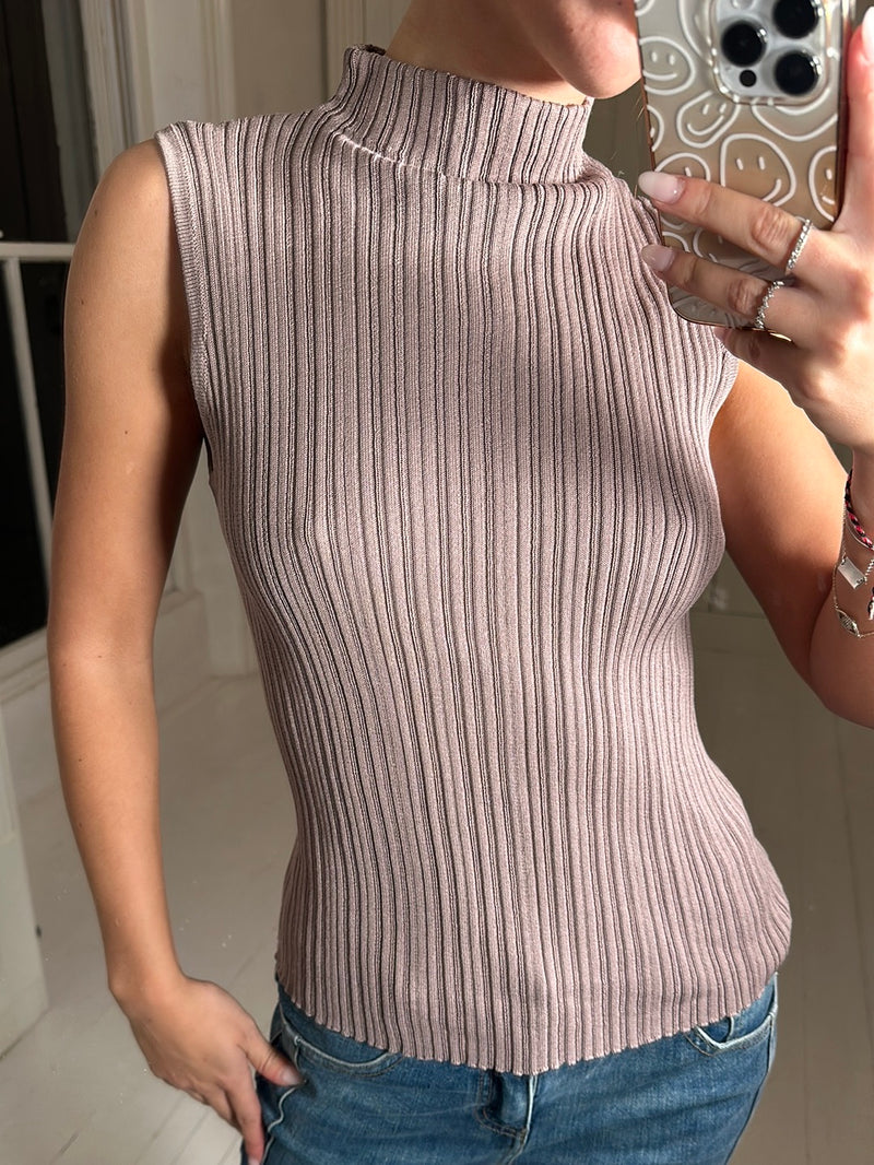 Taupe knitted top small