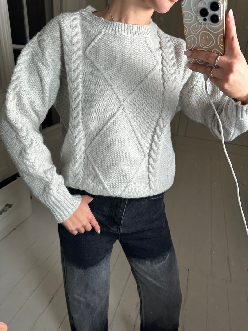 Grey knit jumper size small